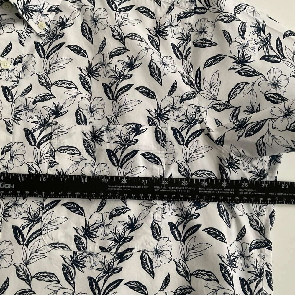 Nautica Short Sleeve Button Down Floral Shirt XXL White Stretch Hawaii Resort - Picture 7 of 11